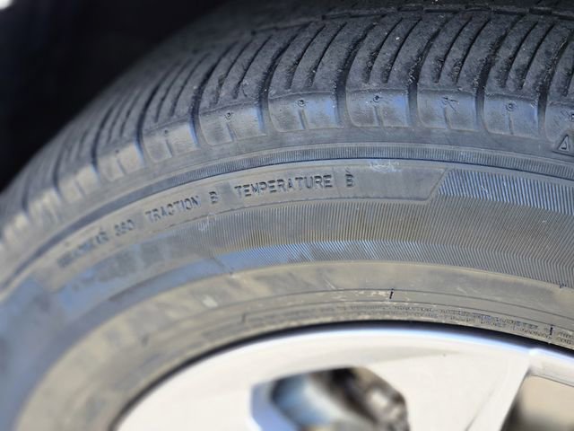 Used 2023 Toyota Sienna XLE image 11