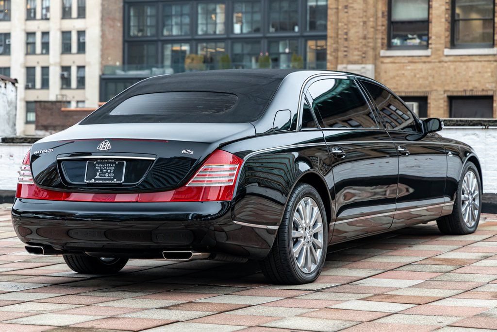 Used 2009 Maybach 62 S RWD image 44