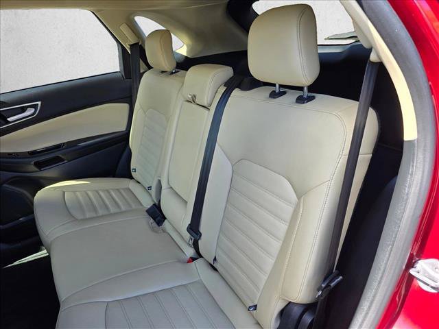 Used 2018 Ford Edge SEL w/ Equipment Group 201A FWD image 14