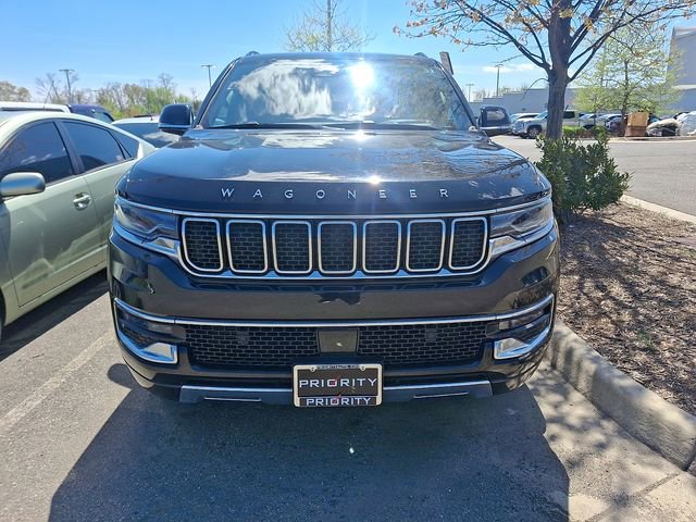 Used 2024 Jeep Wagoneer L Series III w/ Flexible Seating Group image 3