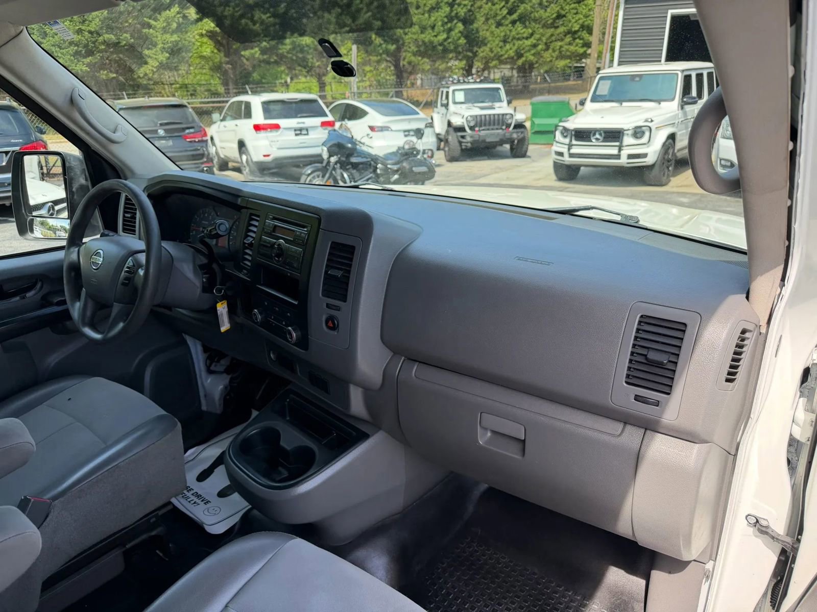 Used 2016 Nissan NV 2500 S w/ Power Package RWD image 14