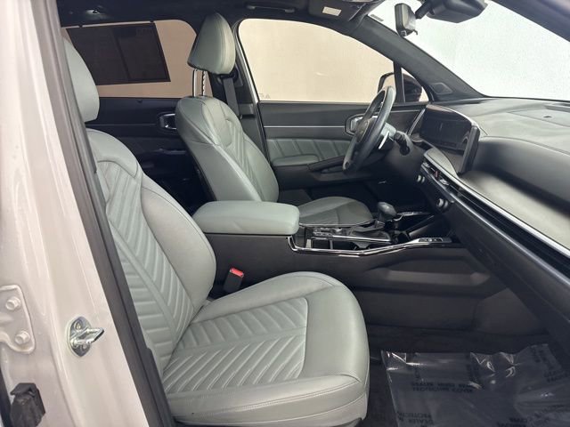 Used 2024 Kia Sorento SX Prestige w/ Sage Leather Package image 22