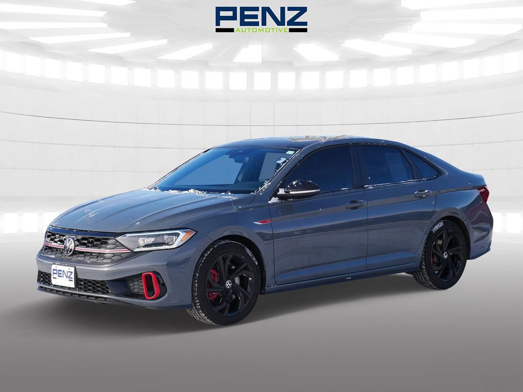 Used 2024 Volkswagen Jetta GLI Autobahn image 3