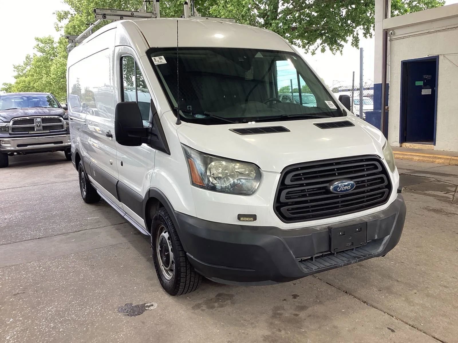 Used 2015 Ford Transit 150 148 Medium Roof RWD image 2