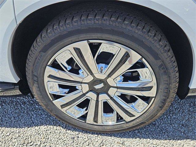 New 2026 Cadillac Escalade IQ Luxury 2 w/ LPO, Radiant Package image 12