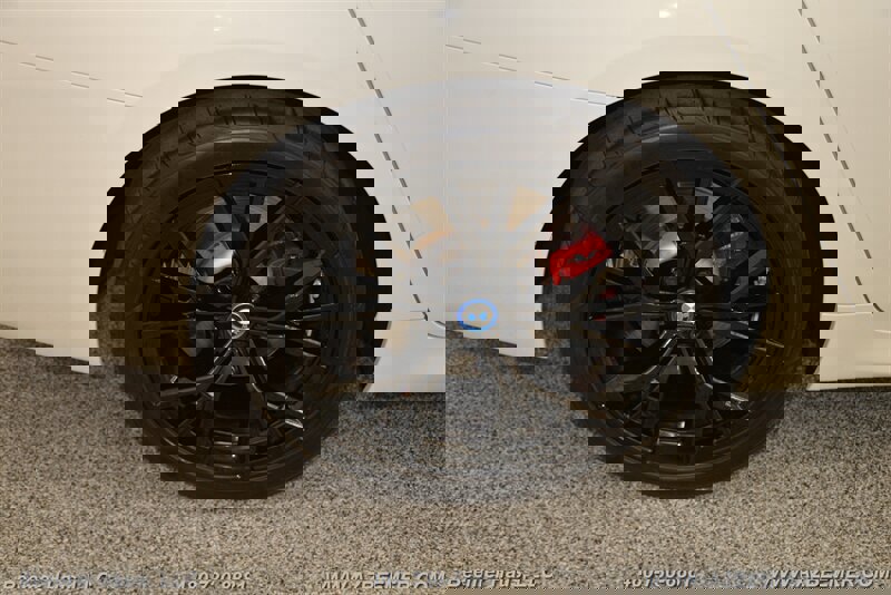 Used 2023 BMW 530e w/ M Sport Package image 44