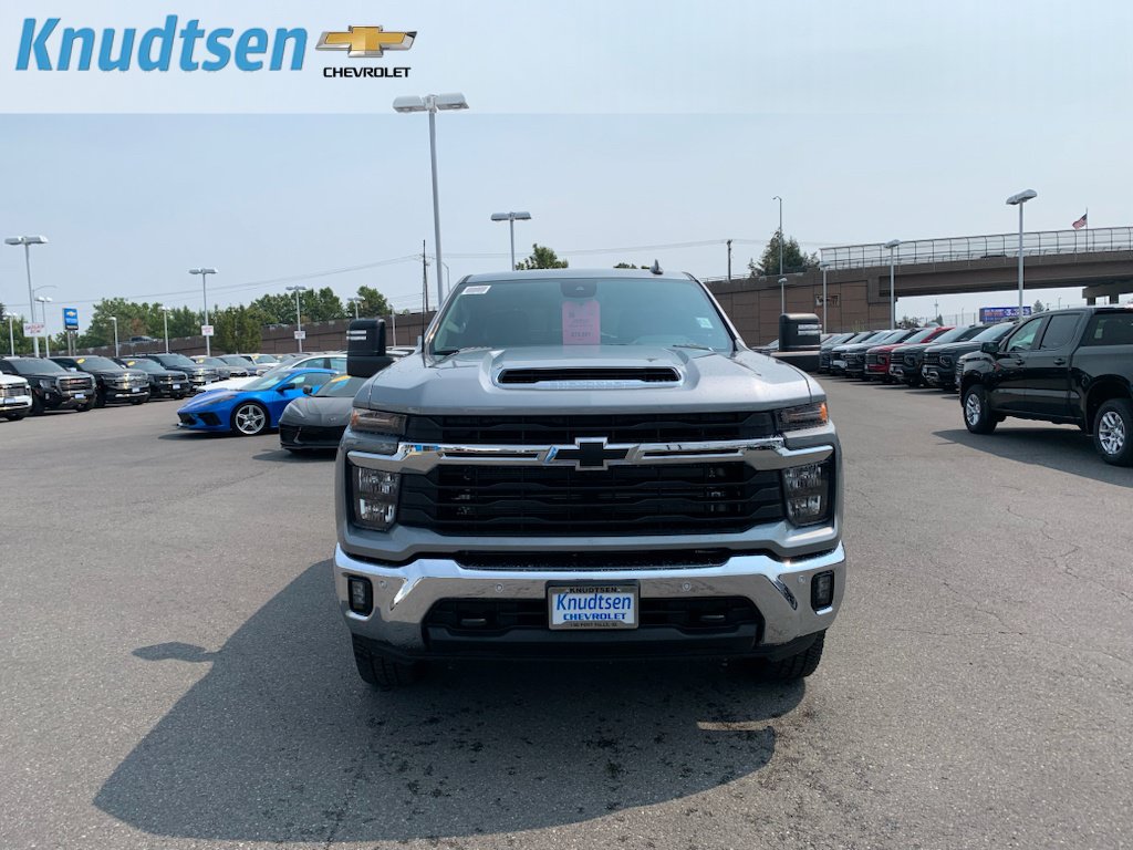 New 2026 Chevrolet Silverado 2500 LT w/ All Star Edition AWD/4WD image 2