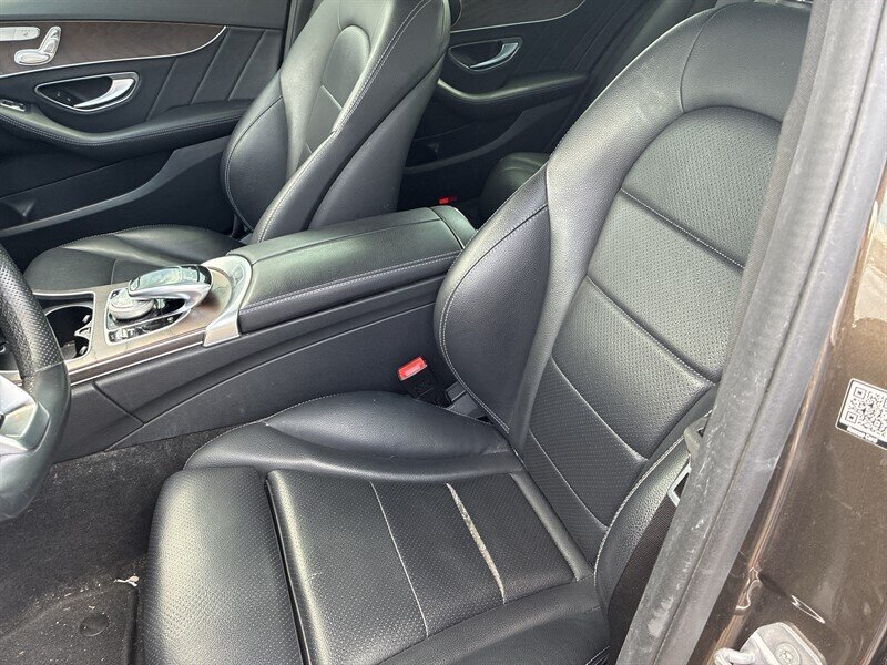 Used 2018 Mercedes-Benz C 300 4MATIC Sedan image 12