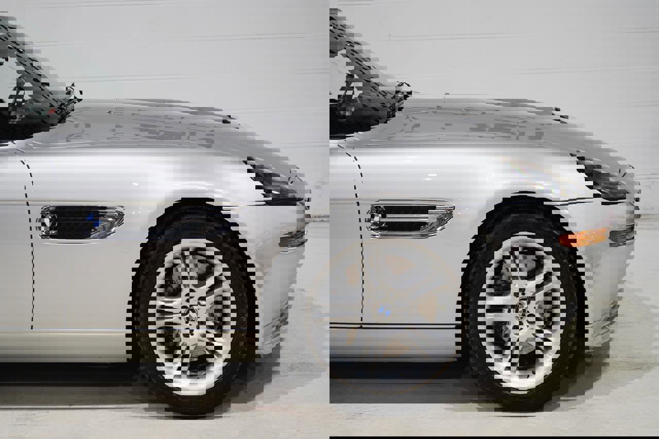 Used 2000 BMW Z8 RWD image 21