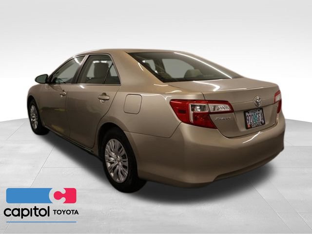 Used 2013 Toyota Camry LE FWD image 4