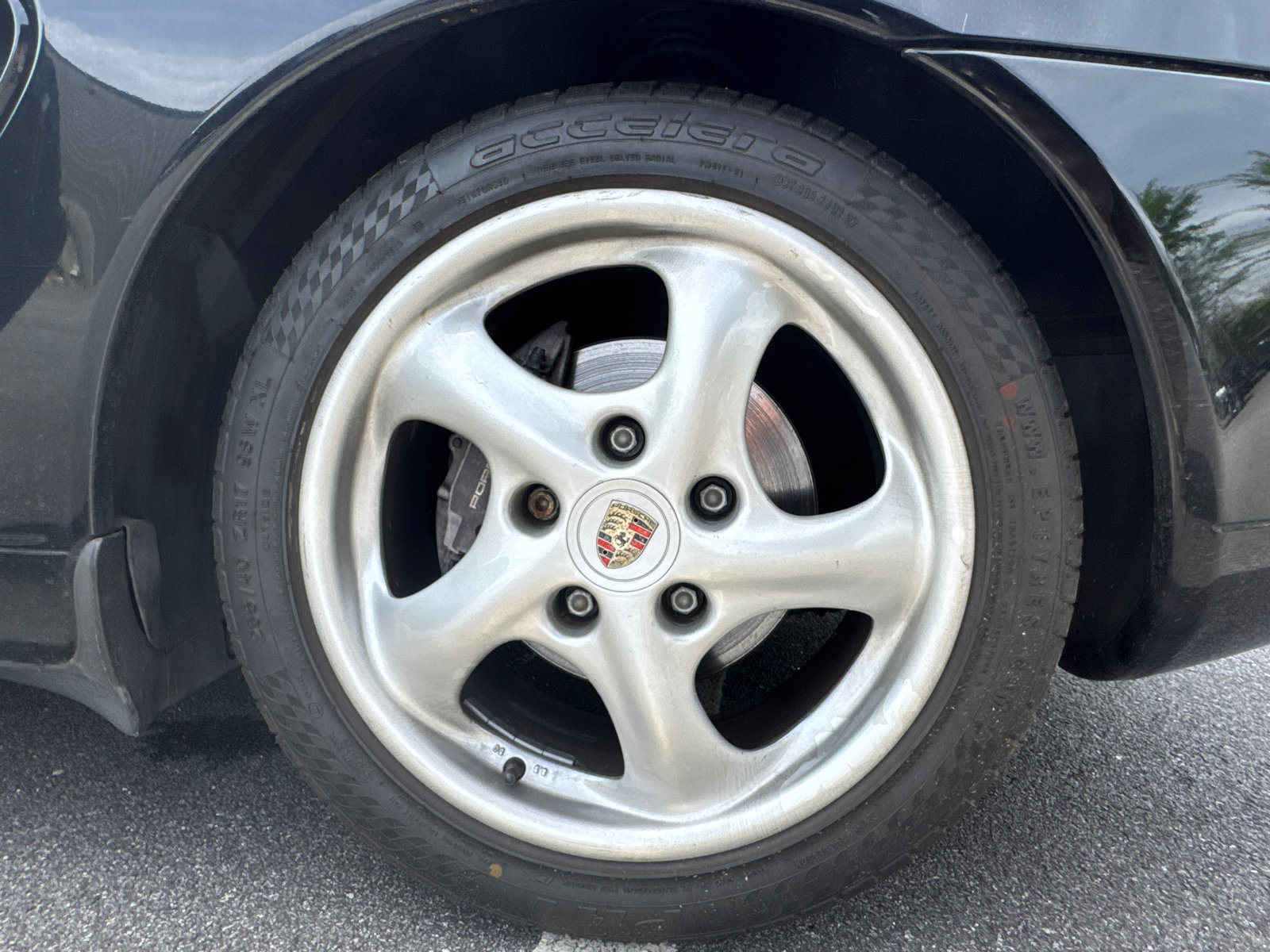 Used 2000 Porsche Boxster RWD image 18