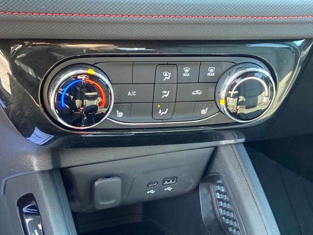 Certified 2024 Chevrolet TrailBlazer RS w/ Driver Confidence Package image 11