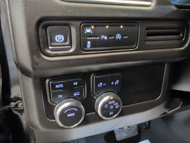 Certified 2024 GMC Yukon XL SLE image 17