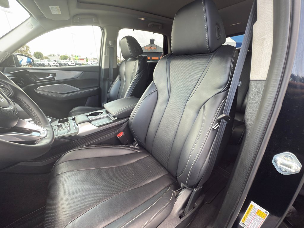 Certified 2024 Acura MDX SH-AWD w/ Technology Package image 12