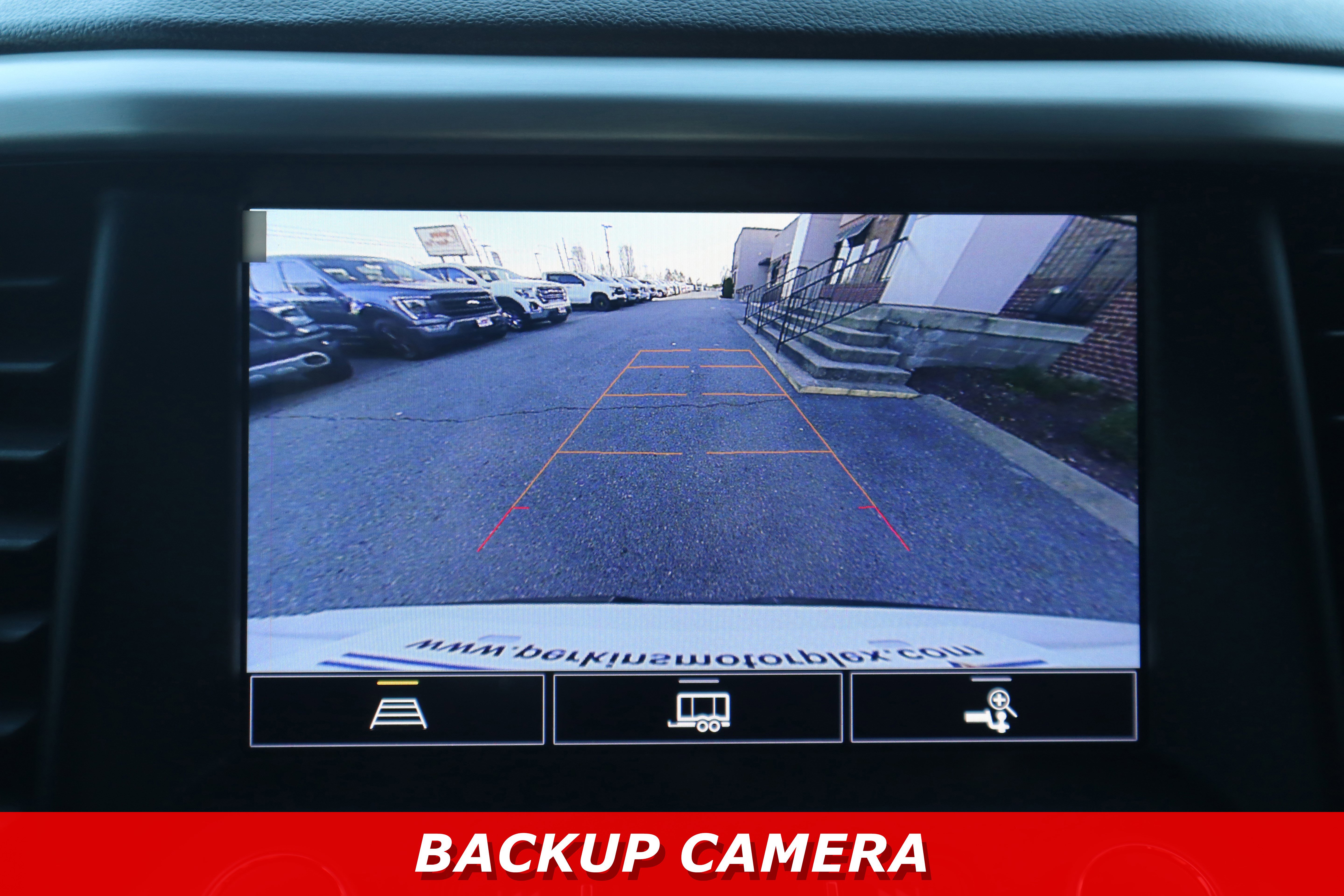 Used 2023 GMC Acadia SLT w/ Elevation Edition image 19