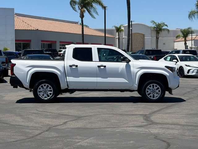 Used 2026 Toyota Tacoma SR AWD/4WD image 4