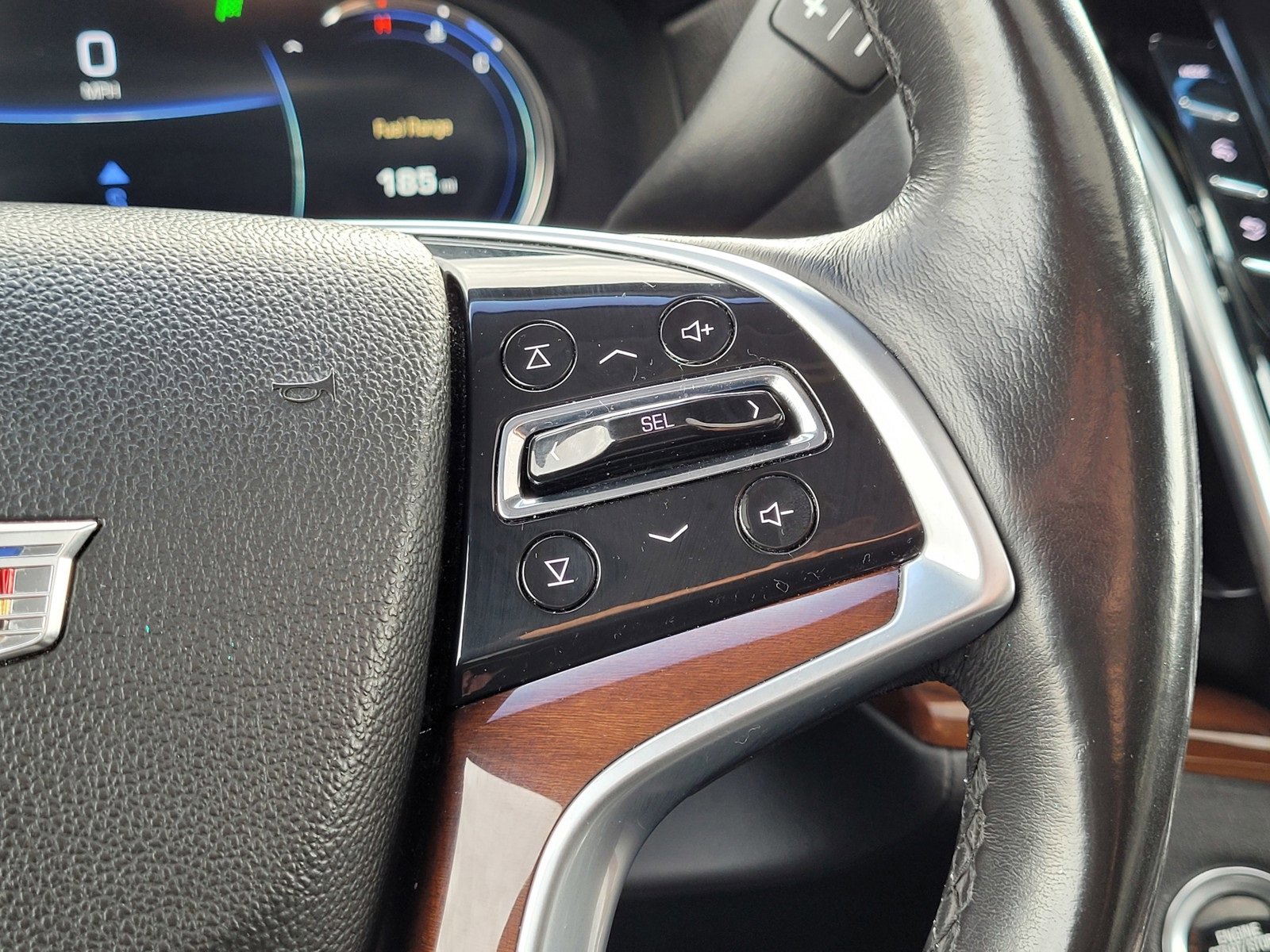 Used 2019 Cadillac Escalade Luxury image 21