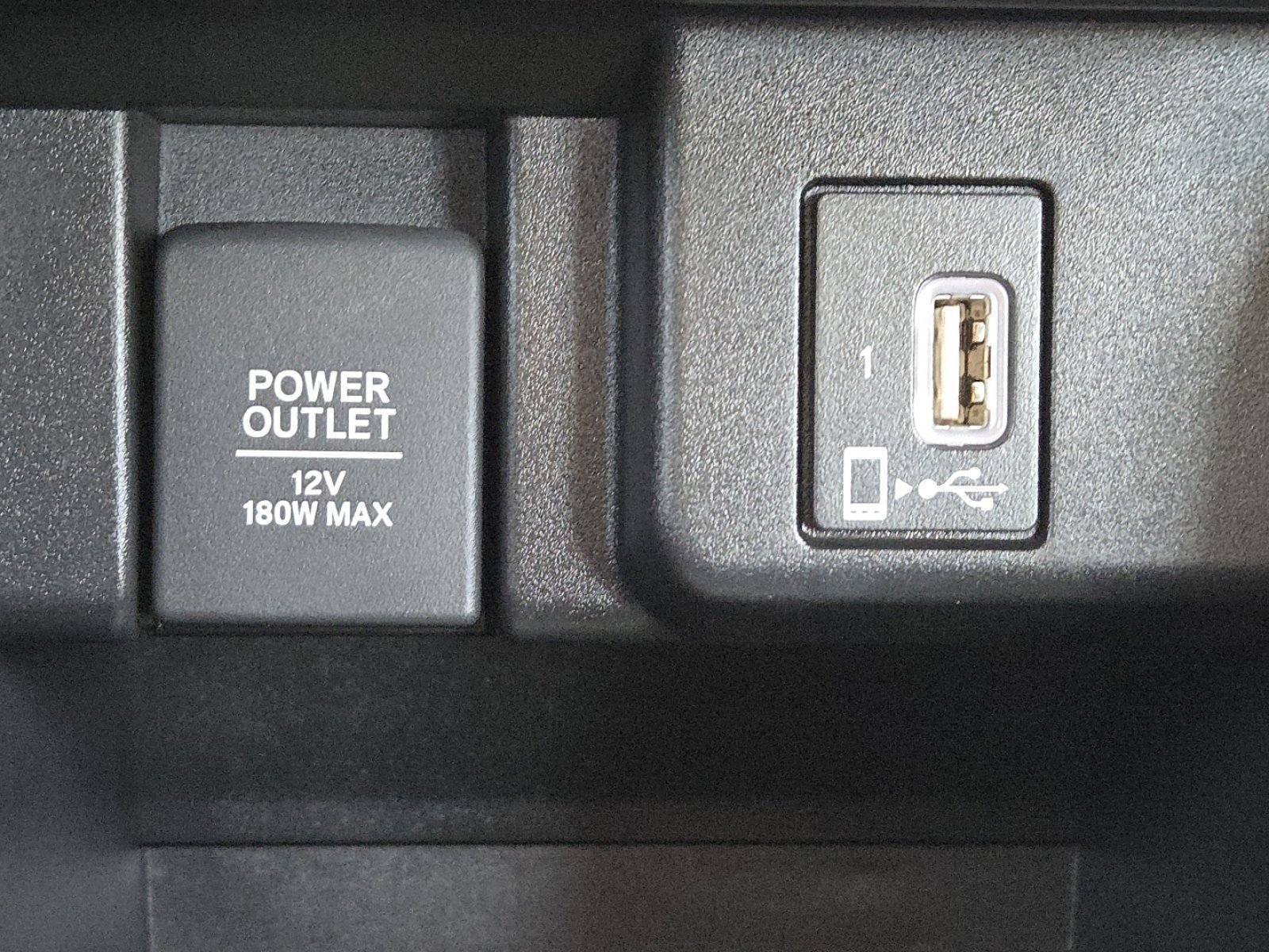 Used 2018 Honda Accord Touring image 31