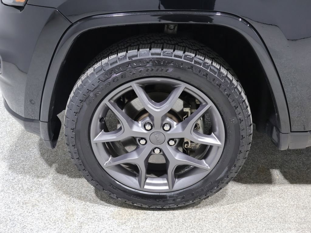 Used 2021 Jeep Grand Cherokee Limited w/ Quick Order Package 28K 80th AWD/4WD image 9