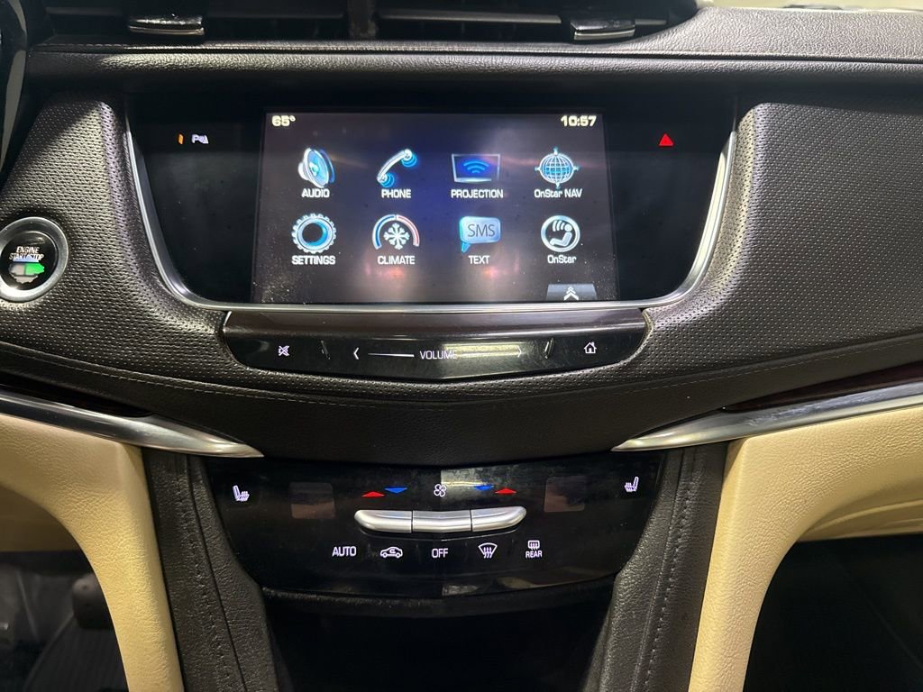 Used 2017 Cadillac XT5 Luxury w/ Driver Awareness Package FWD image 19