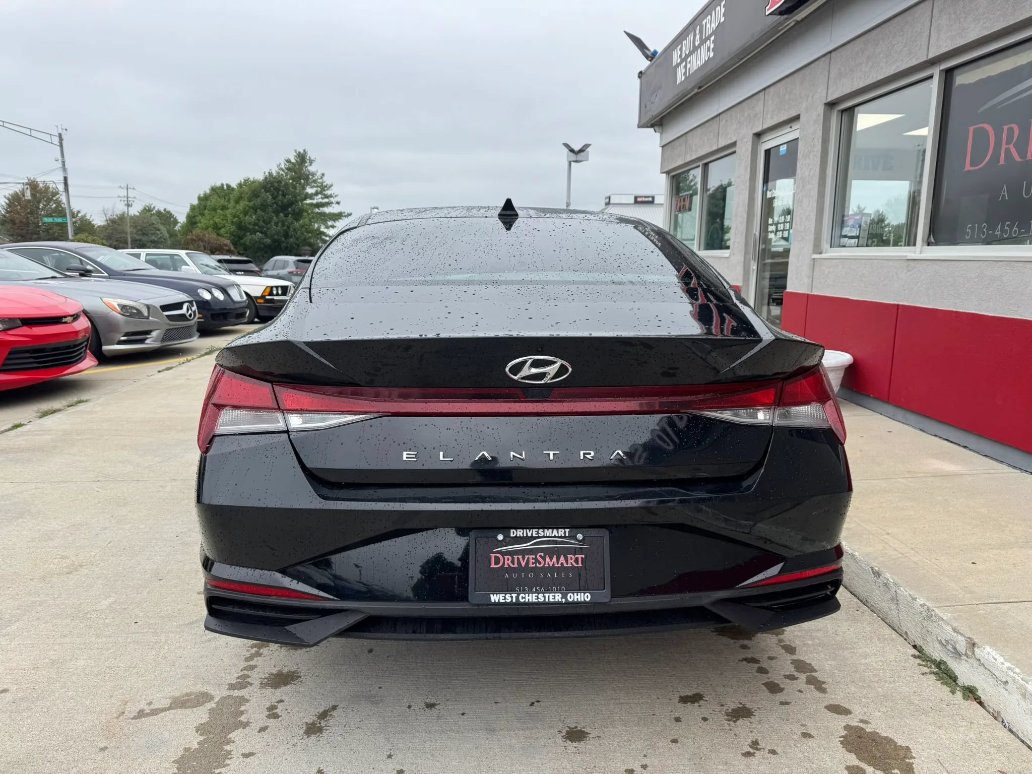 Used 2023 Hyundai Elantra SEL w/ Convenience Package FWD image 5