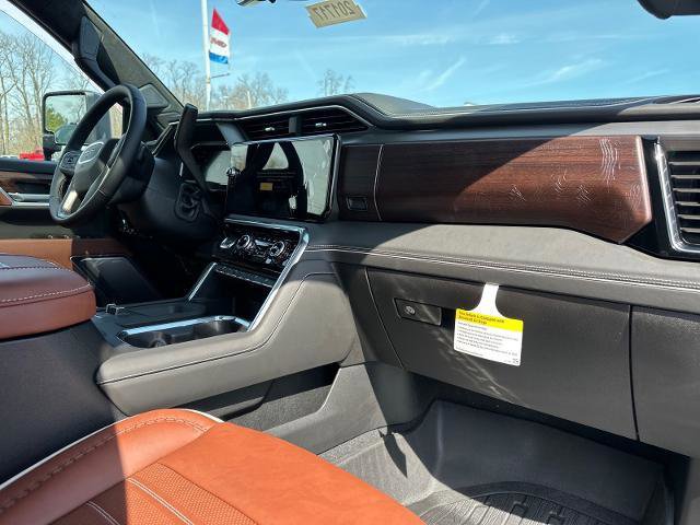 New 2026 GMC Sierra 2500 Denali Ultimate w/ Max Trailering Package image 18