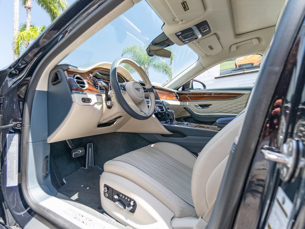 Used 2020 Bentley Flying Spur W12 w/ First Edition Specification AWD/4WD image 4