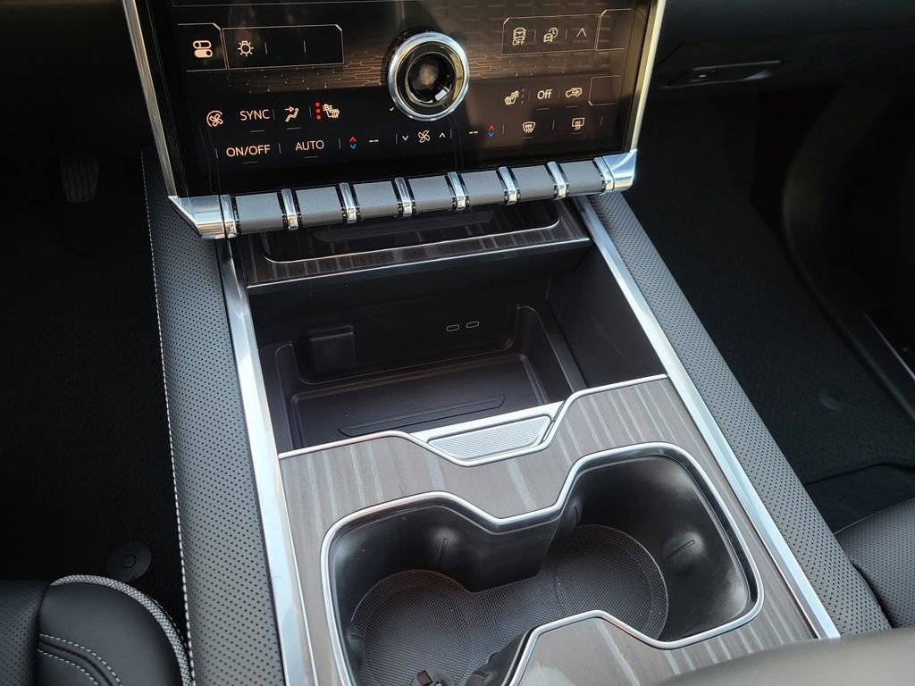 New 2024 GMC Sierra EV Denali image 11