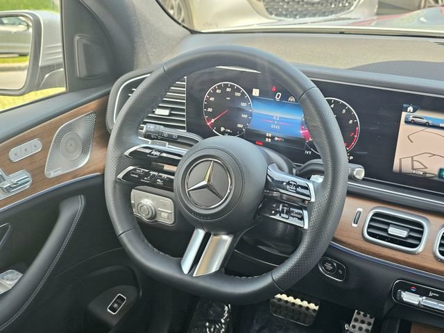 Certified 2025 Mercedes-Benz GLS 450 4MATIC w/ AMG Line Exterior image 34