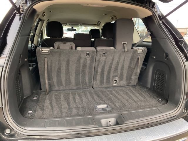 Used 2017 Nissan Pathfinder S image 21