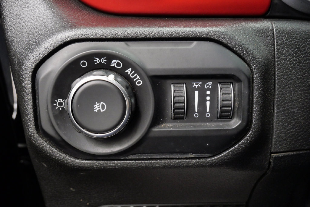 Used 2021 Jeep Wrangler Unlimited Rubicon AWD/4WD image 27