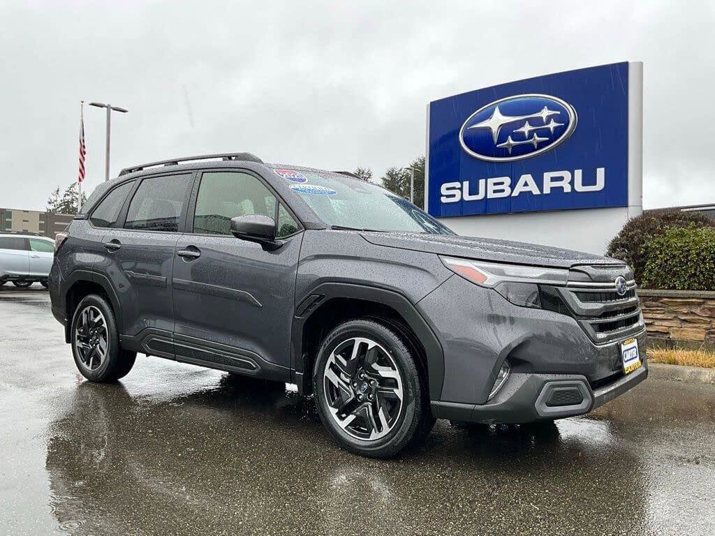 Certified 2025 Subaru Forester Limited image 2