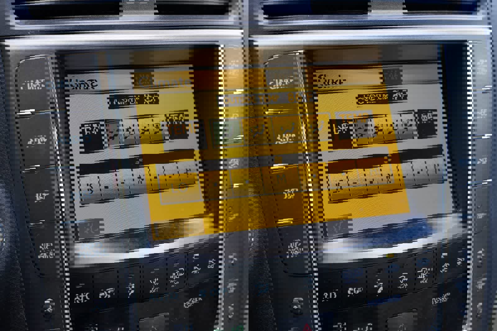 Used 2010 Lexus IS 250C image 11