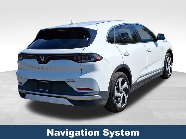Used 2023 VinFast VF 8 Eco image 7