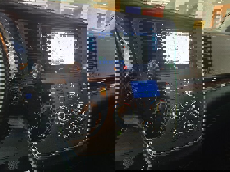 Used 2017 Toyota Sienna Limited Premium w/ Advanced Technology Package image 30