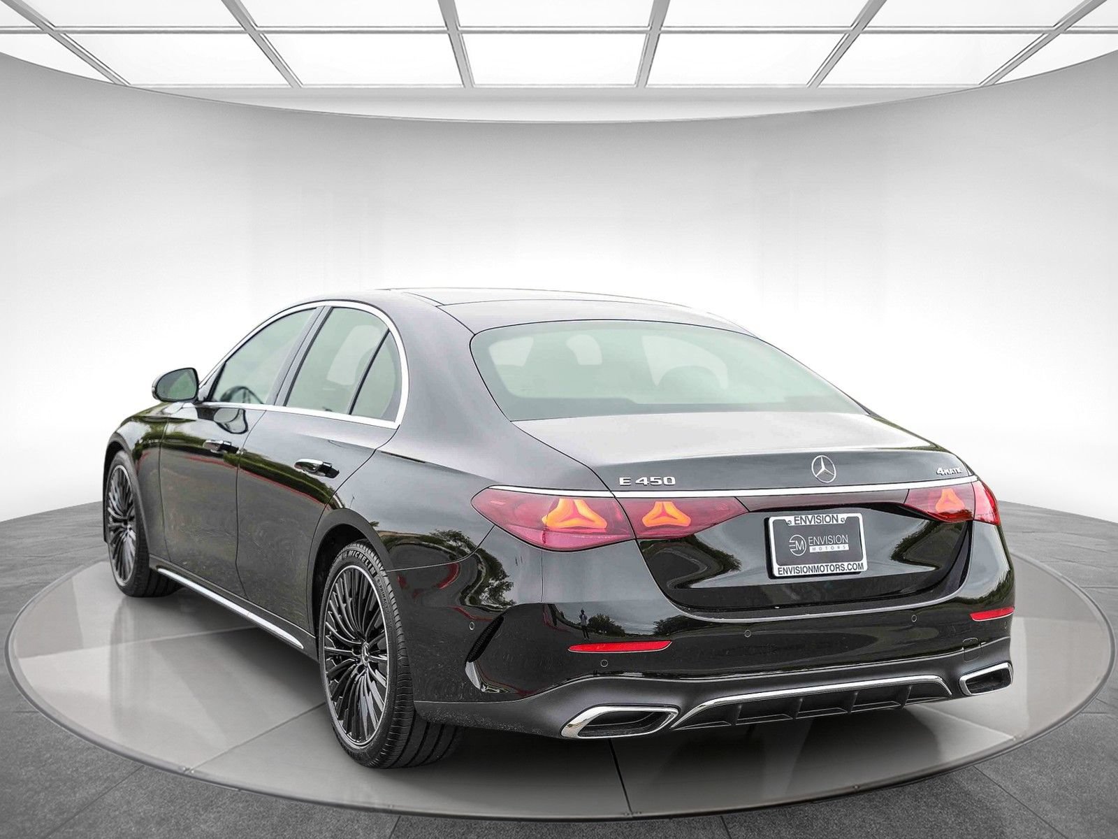 Certified 2026 Mercedes-Benz E 450 4MATIC Sedan image 2