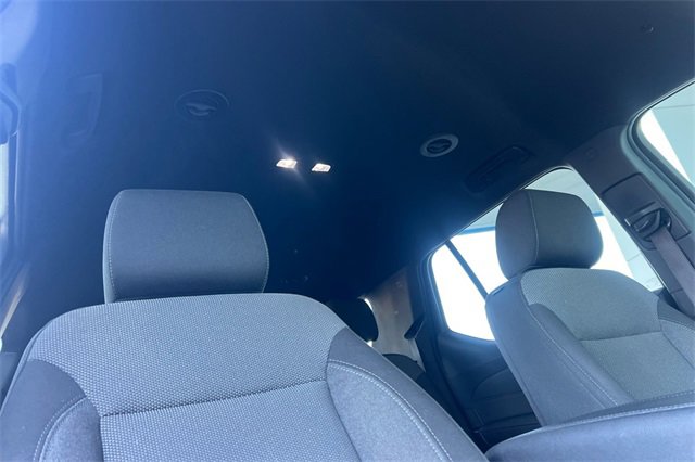 Used 2023 Chevrolet Traverse LT image 21