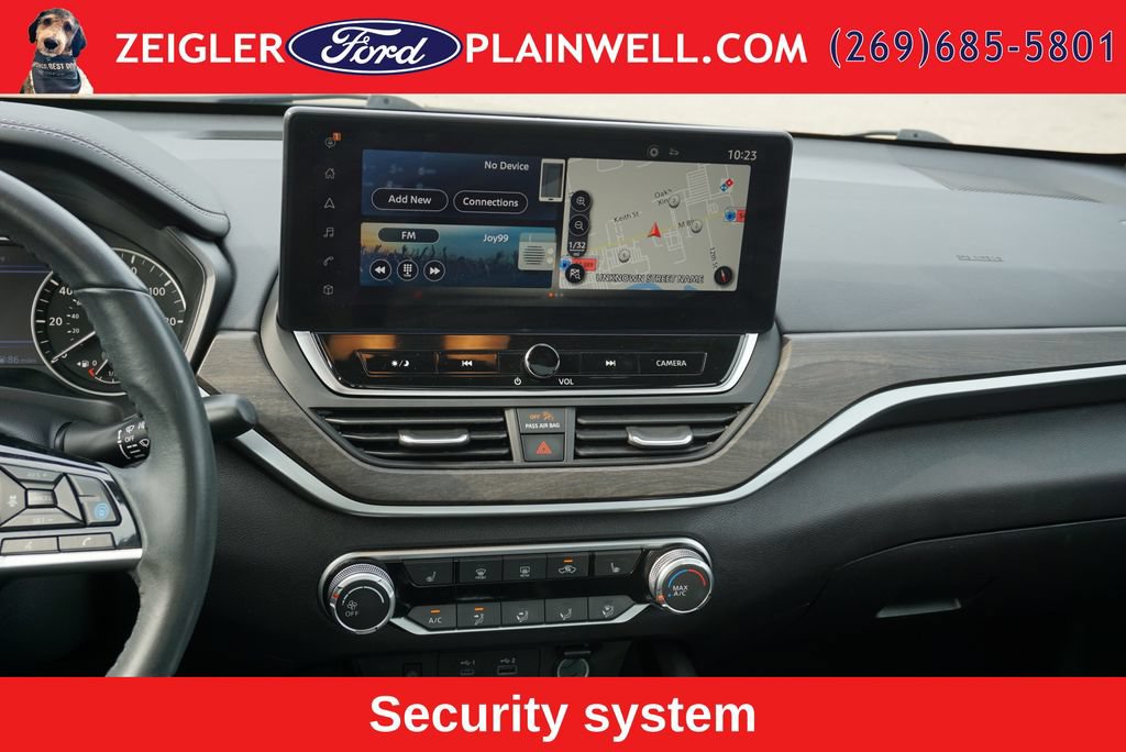 Used 2023 Nissan Altima 2.5 SV w/ SV Premium Package AWD/4WD image 14