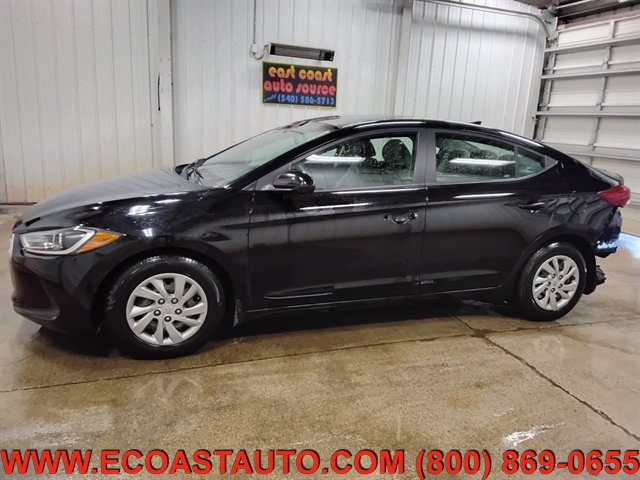 Used 2017 Hyundai Elantra SE FWD image 5