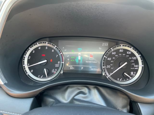 Used 2021 Toyota Highlander XLE FWD image 33