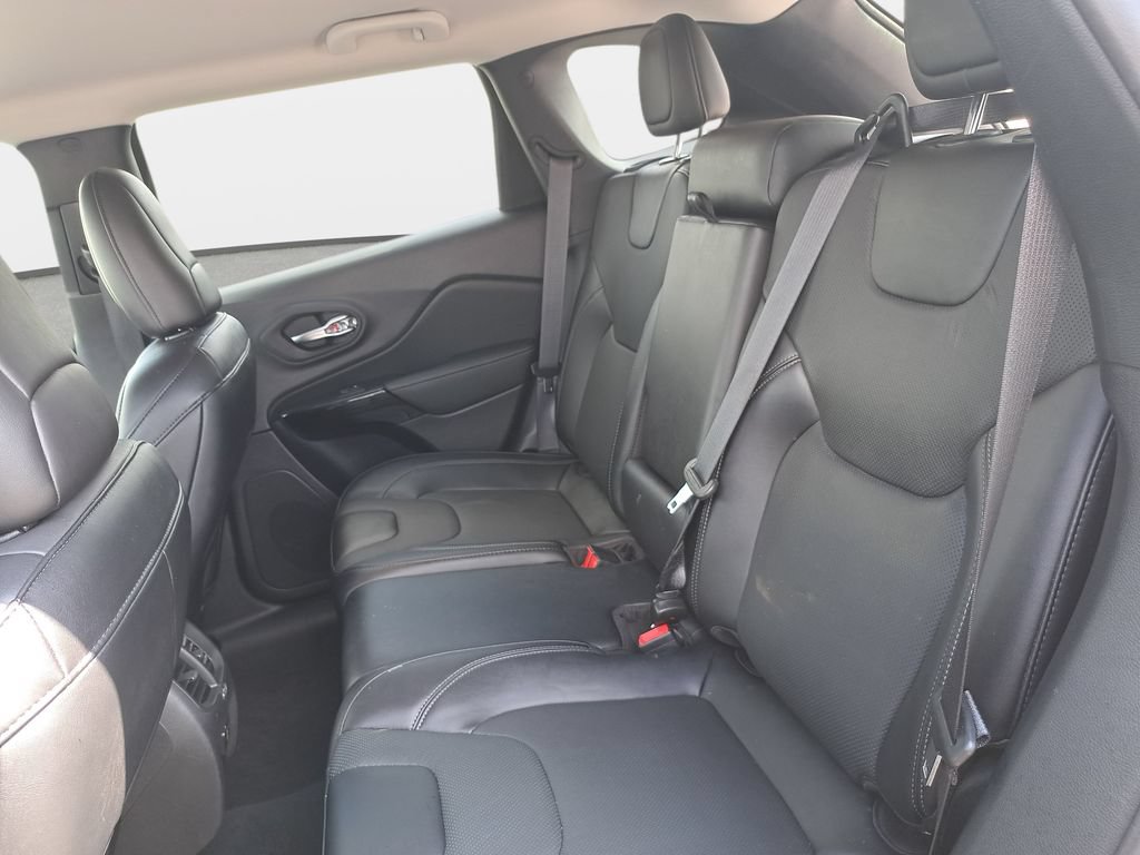 Certified 2023 Jeep Cherokee Altitude Lux AWD/4WD image 14
