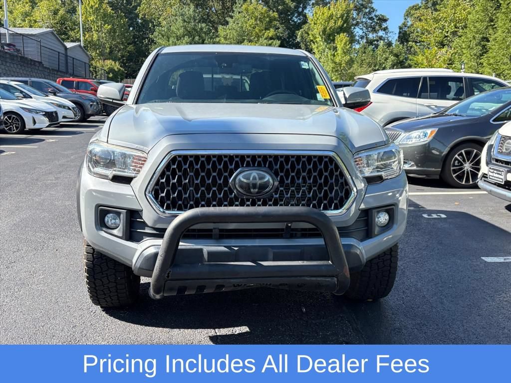 Used 2019 Toyota Tacoma TRD Off-Road AWD/4WD image 3