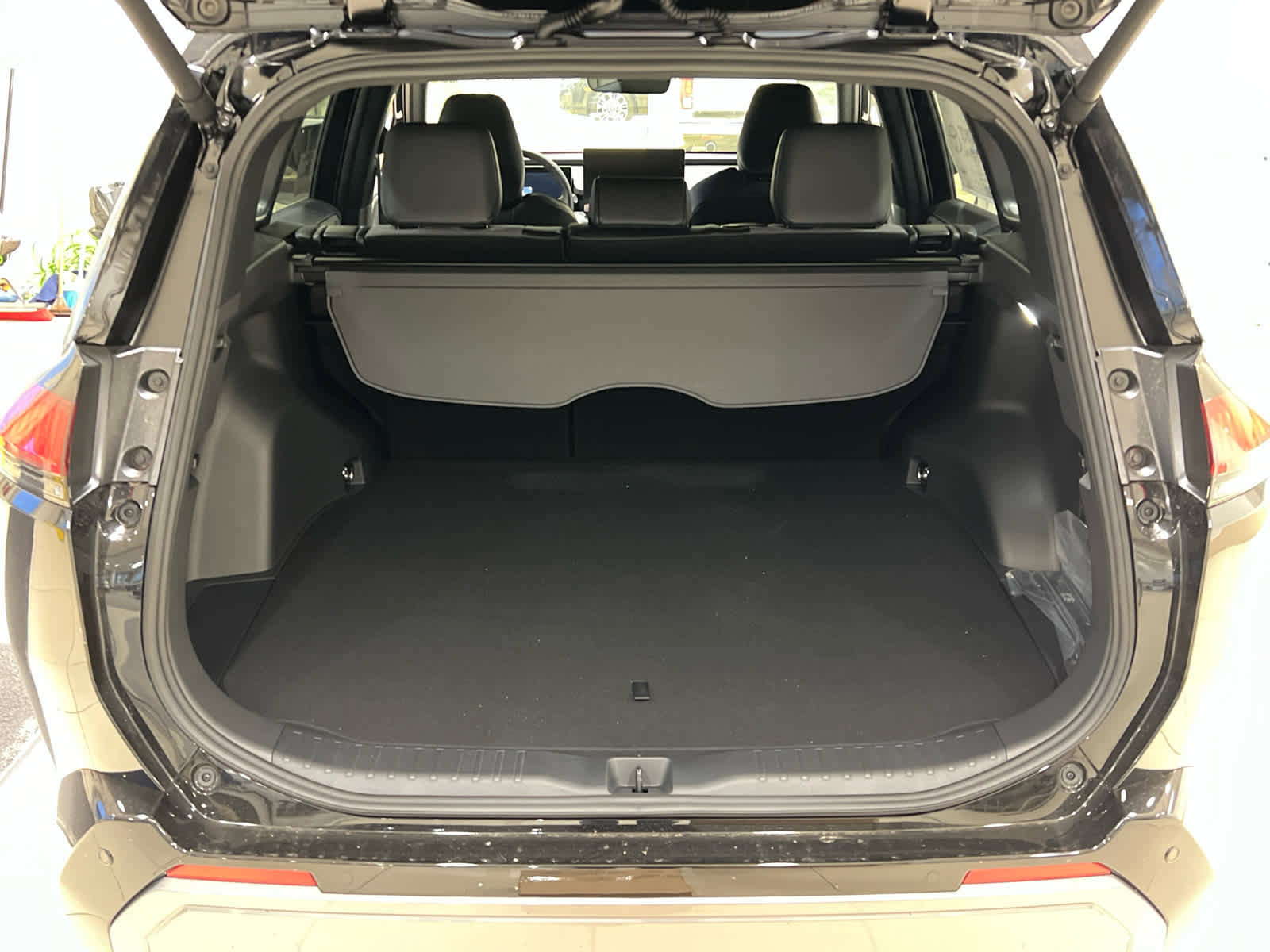 New 2026 Toyota RAV4 XSE AWD/4WD image 10