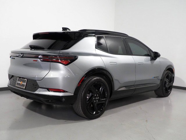 Used 2024 Chevrolet Equinox EV RS image 5