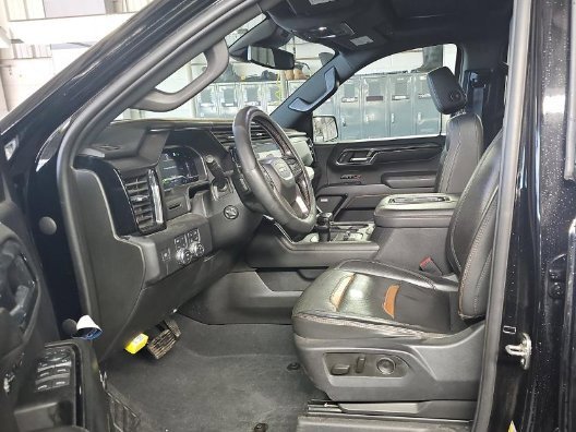 Used 2022 GMC Sierra 1500 AT4 w/ AT4 Preferred Package image 8