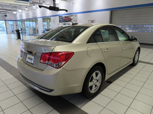 Used 2016 Chevrolet Cruze LT image 13