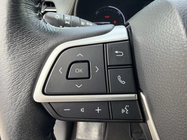 Used 2021 Toyota Sienna XLE FWD image 21