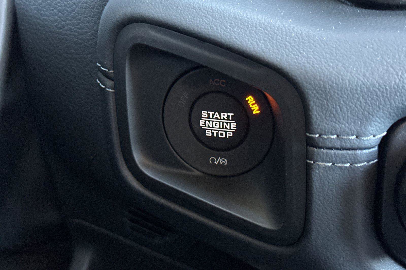 New 2026 Jeep Gladiator Sport image 18