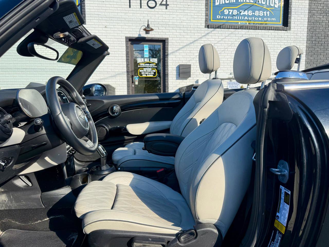 Used 2023 MINI Cooper S w/ Signature Upholstery Package FWD image 14