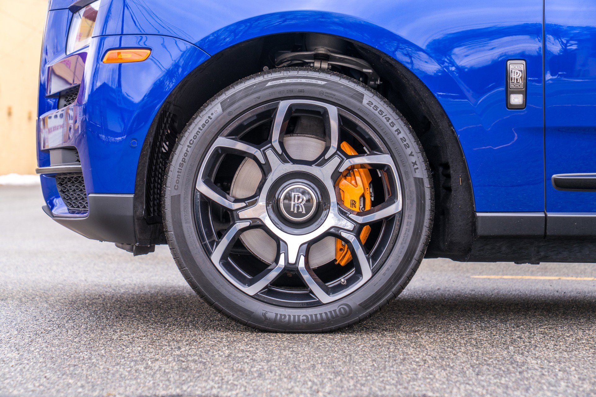 Used 2023 Rolls-Royce Cullinan Black Badge w/ Driver's Package AWD/4WD image 12